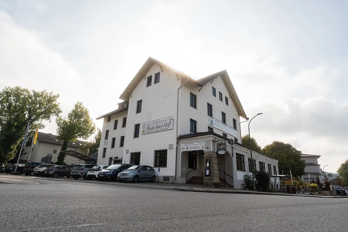 Andechser Hof und ARTHOTEL Herrsching – Abholung Zum Landungssteg 1